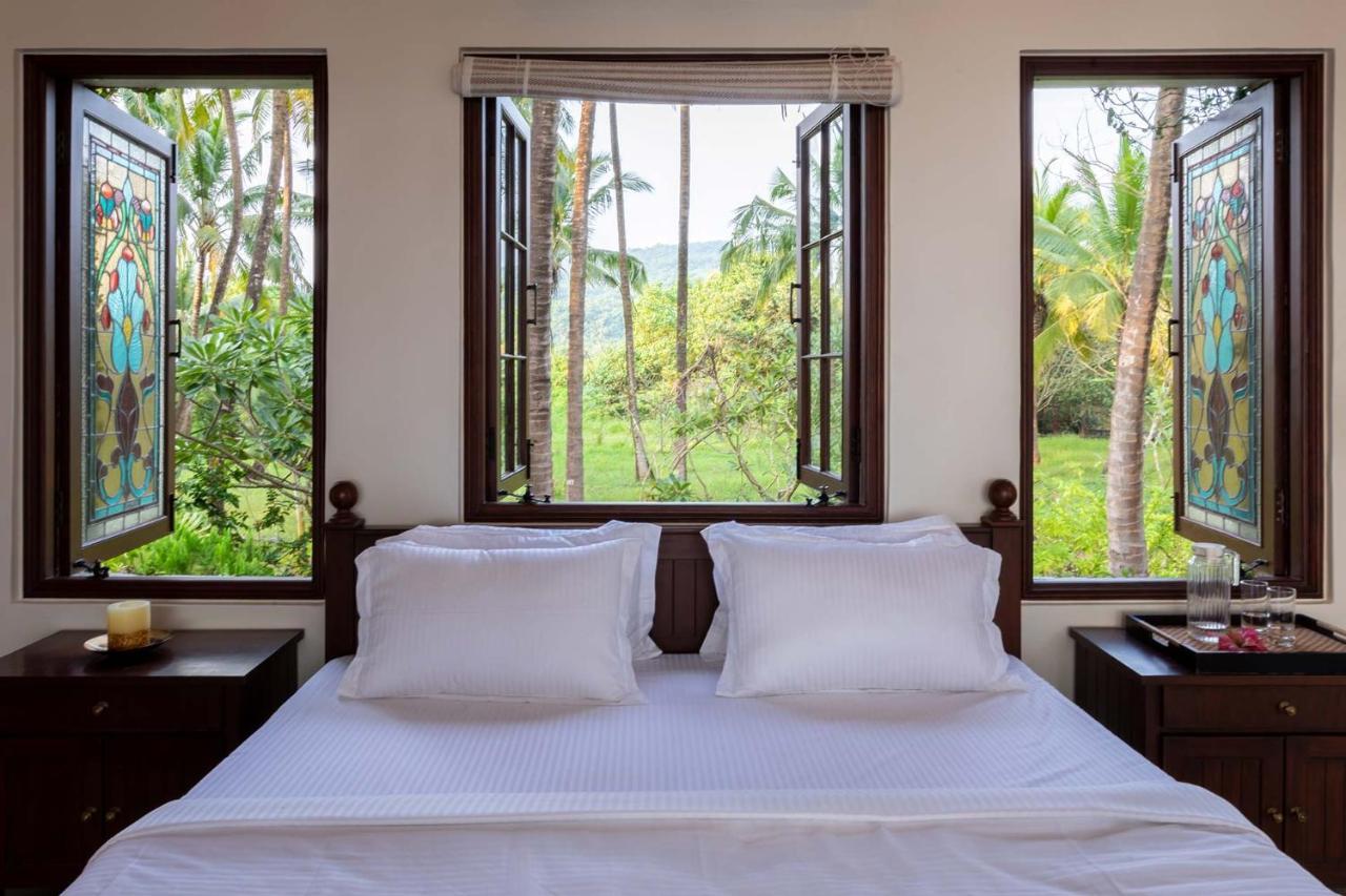 Casa Del Mer By Stayvista - Nearby Beach With, Sea-View Rooms & Coconut Farm Alībāg Zewnętrze zdjęcie
